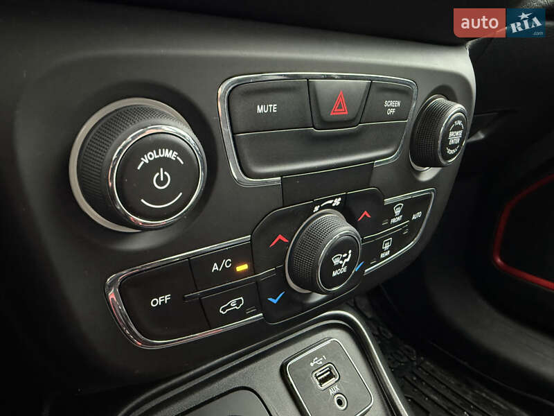 Позашляховик / Кросовер Jeep Compass 2019 в Києві фото 32 Позашляховик / Кросовер Jeep Compass 2019 в Києві