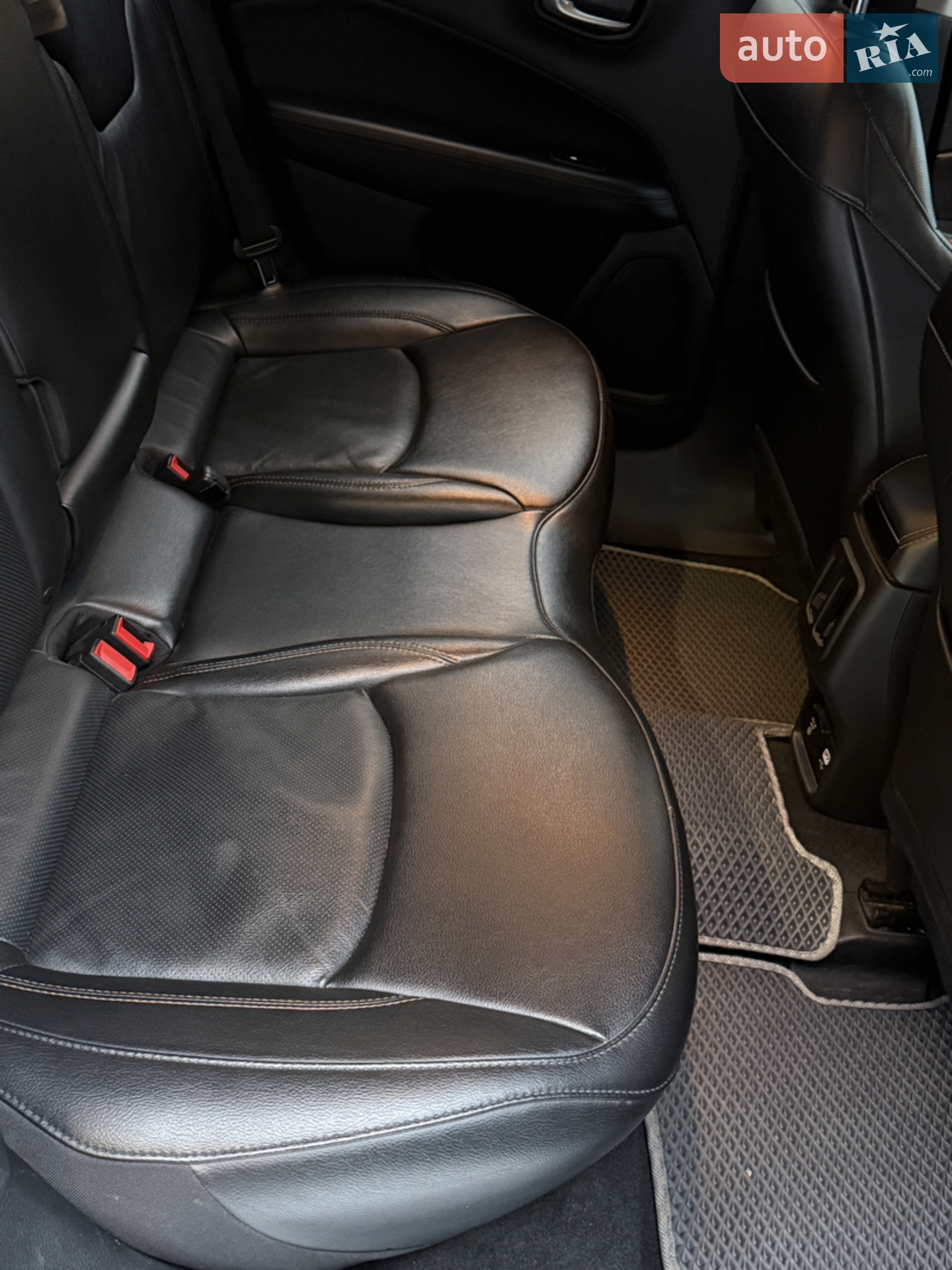 2021 Jeep Compass - мініатюра 23
