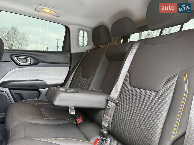 Внедорожник / Кроссовер Jeep Compass 2022 в Киеве фото 29 Внедорожник / Кроссовер Jeep Compass 2022 в Киеве