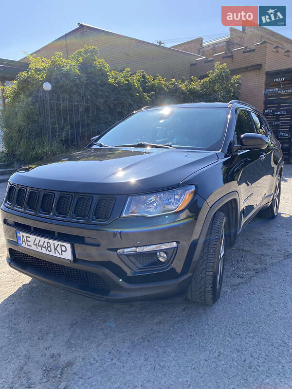 Внедорожник / Кроссовер Jeep Compass 2017 в Новомосковске фото 22 Внедорожник / Кроссовер Jeep Compass 2017 в Новомосковске