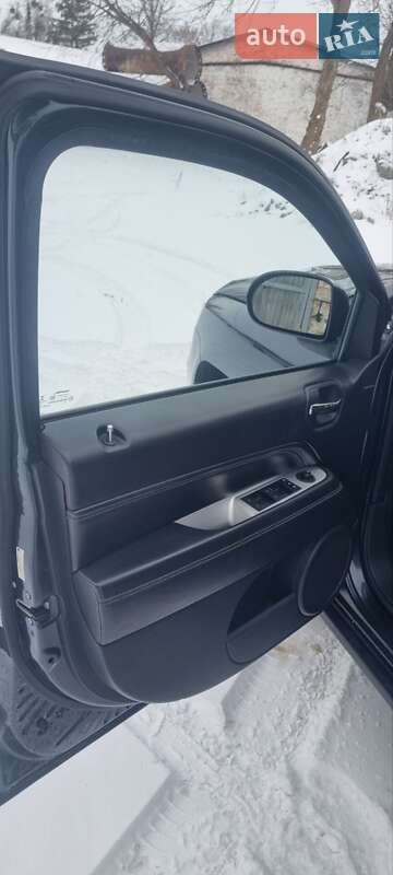 Позашляховик / Кросовер Jeep Compass 2015 в Києві фото 15 Позашляховик / Кросовер Jeep Compass 2015 в Києві