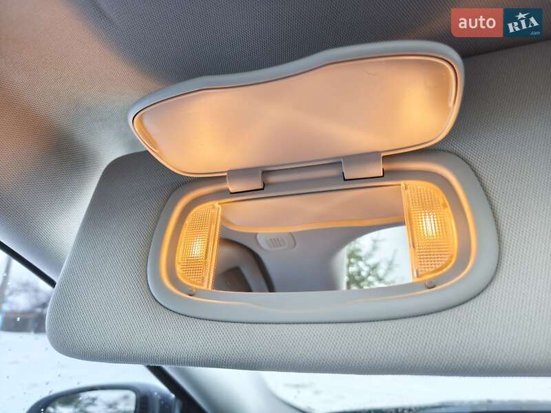 Позашляховик / Кросовер Jeep Compass 2020 в Ромнах фото 33 Позашляховик / Кросовер Jeep Compass 2020 в Ромнах