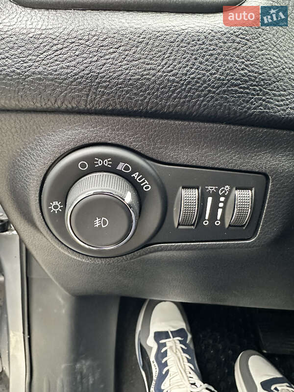 Внедорожник / Кроссовер Jeep Compass 2019 в Иршаве фото 31 Внедорожник / Кроссовер Jeep Compass 2019 в Иршаве