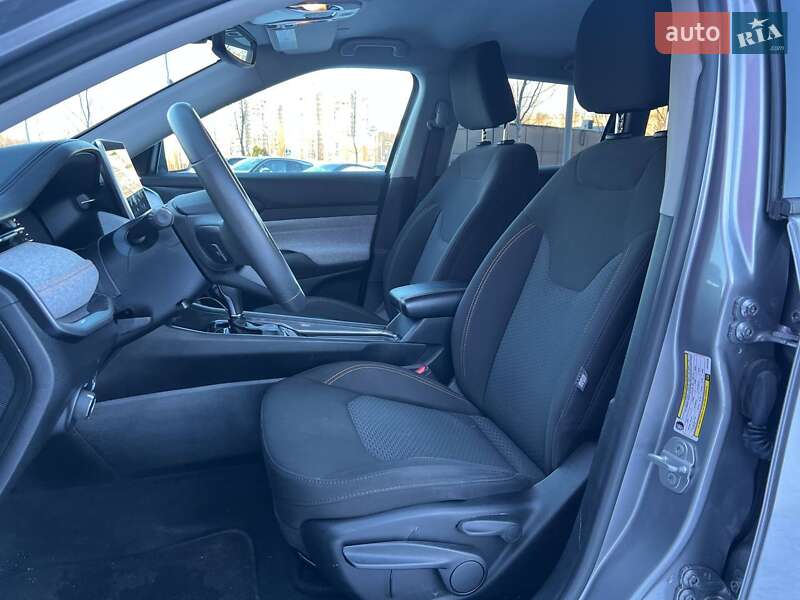 Внедорожник / Кроссовер Jeep Compass 2022 в Киеве