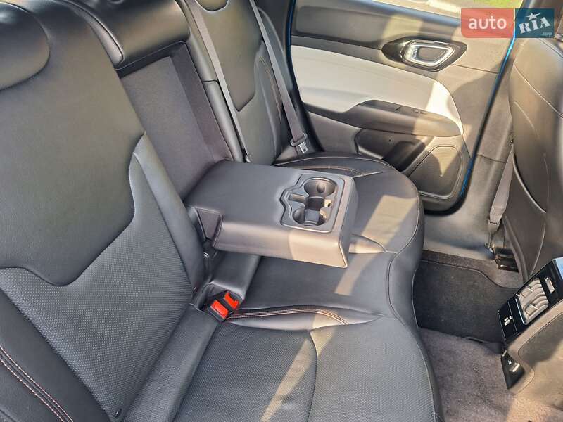 Внедорожник / Кроссовер Jeep Compass 2023 в Киеве фото 98 Внедорожник / Кроссовер Jeep Compass 2023 в Киеве