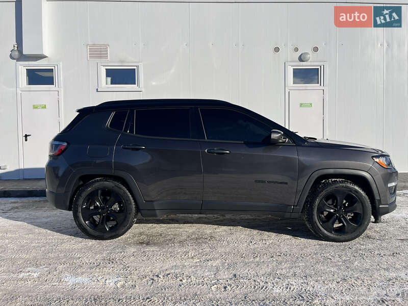 Позашляховик / Кросовер Jeep Compass 2020 в Ромнах