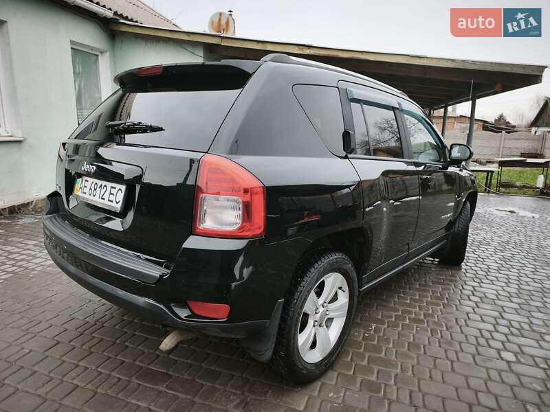 Позашляховик / Кросовер Jeep Compass 2012 в Кривому Розі фото 3 Позашляховик / Кросовер Jeep Compass 2012 в Кривому Розі