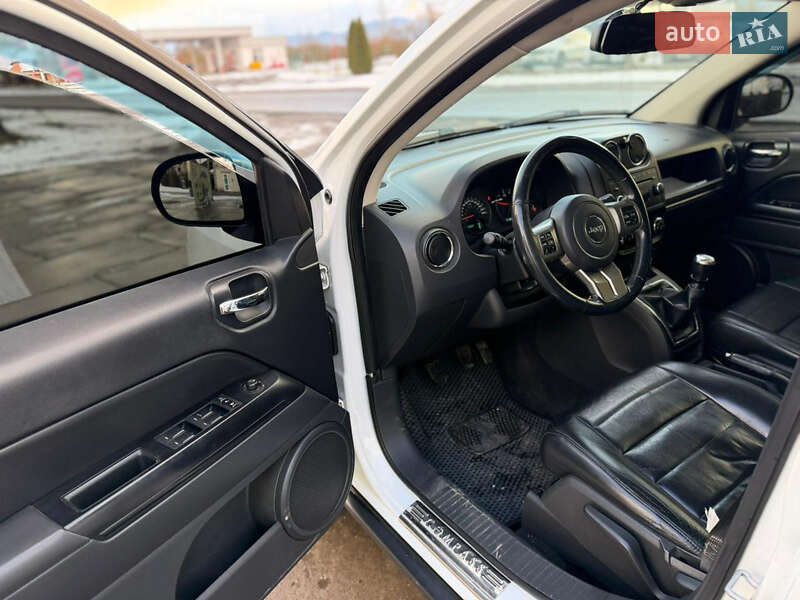 Позашляховик / Кросовер Jeep Compass 2011 в Хусті