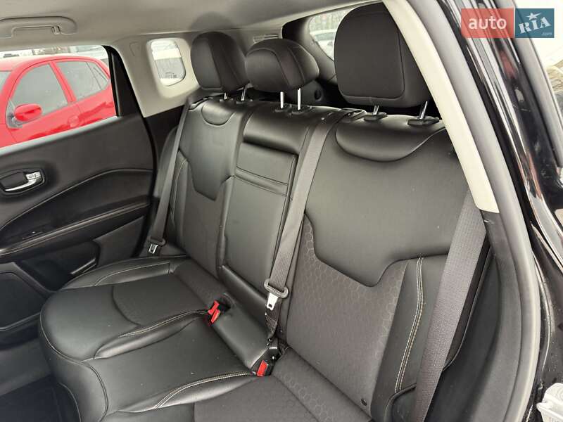 Внедорожник / Кроссовер Jeep Compass 2018 в Кропивницком