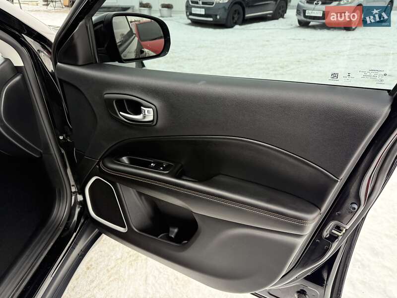 Внедорожник / Кроссовер Jeep Compass 2018 в Кропивницком