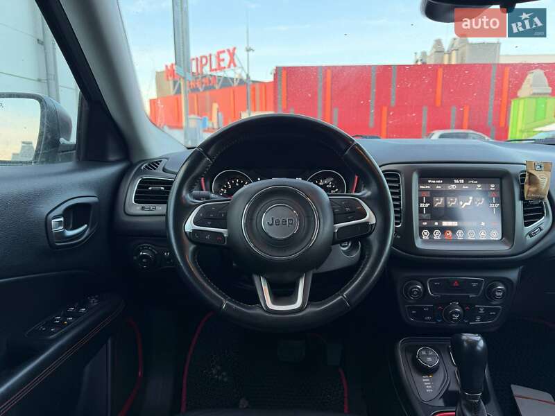 Внедорожник / Кроссовер Jeep Compass 2019 в Киеве