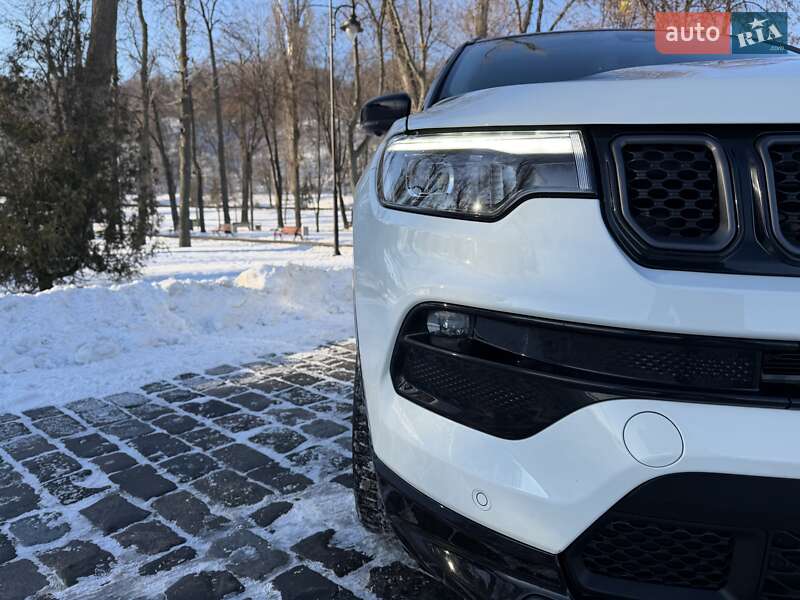 Позашляховик / Кросовер Jeep Compass 2024 в Києві