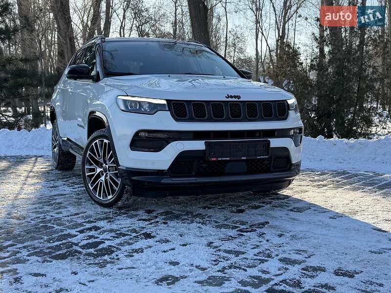 Позашляховик / Кросовер Jeep Compass 2024 в Києві