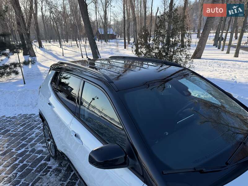 Позашляховик / Кросовер Jeep Compass 2024 в Києві
