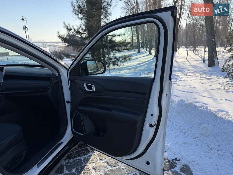 Позашляховик / Кросовер Jeep Compass 2024 в Києві