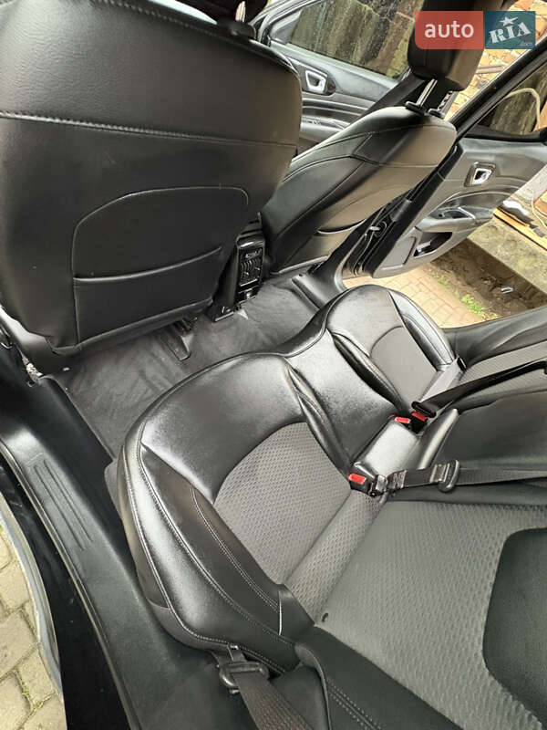 Внедорожник / Кроссовер Jeep Compass 2022 в Золочеве фото 23 Внедорожник / Кроссовер Jeep Compass 2022 в Золочеве