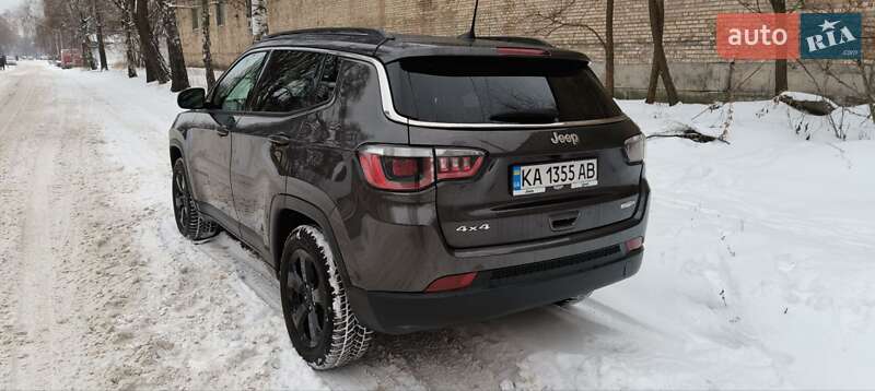 Внедорожник / Кроссовер Jeep Compass 2017 в Киеве