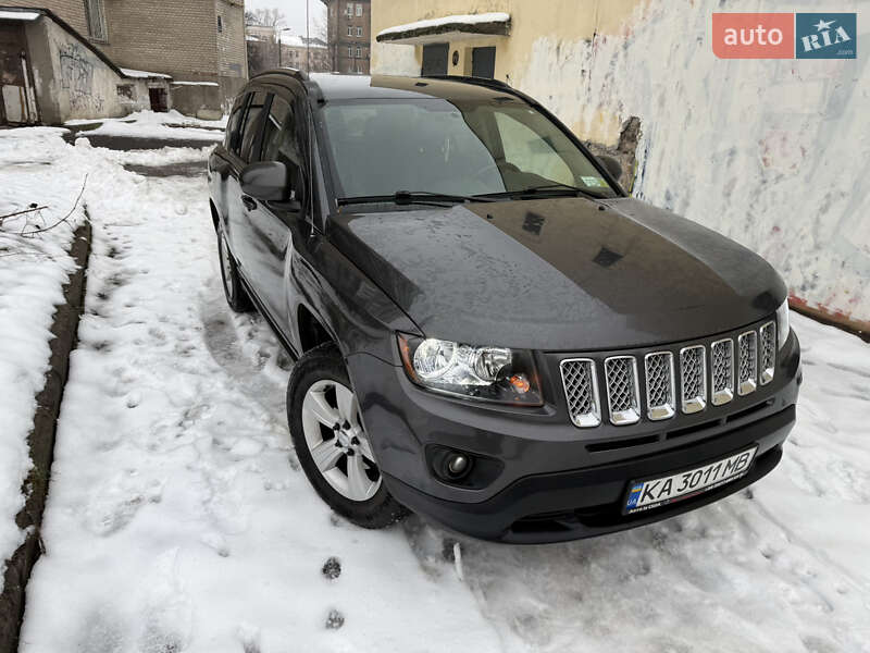 Позашляховик / Кросовер Jeep Compass 2014 в Києві