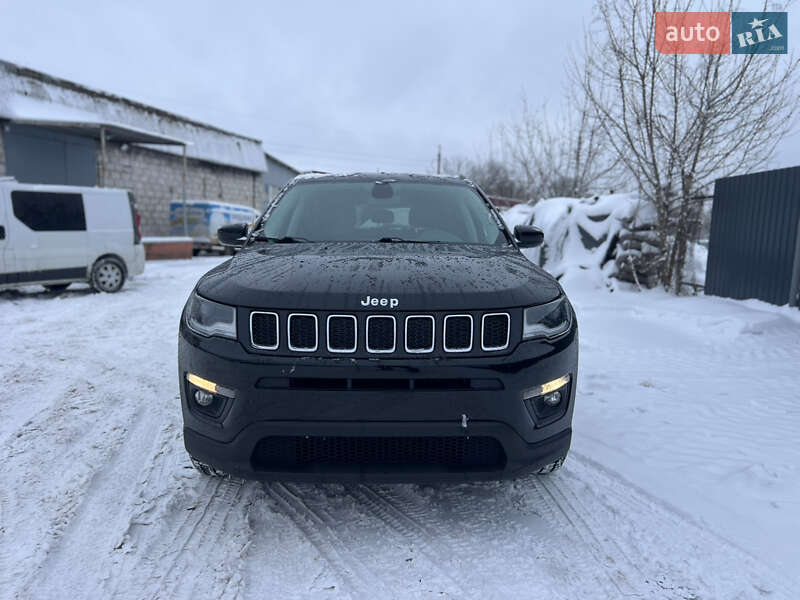 Внедорожник / Кроссовер Jeep Compass 2018 в Ровно фото Внедорожник / Кроссовер Jeep Compass 2018 в Ровно
