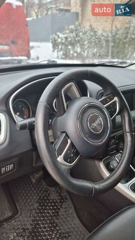 Внедорожник / Кроссовер Jeep Compass 2018 в Киеве