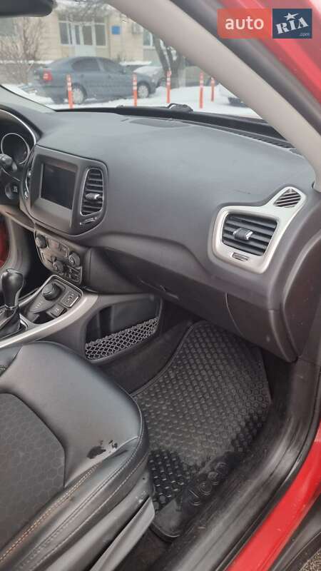 Внедорожник / Кроссовер Jeep Compass 2018 в Киеве