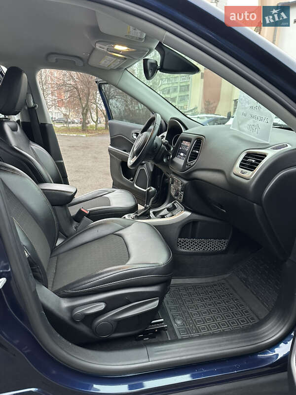 Внедорожник / Кроссовер Jeep Compass 2017 в Полтаве