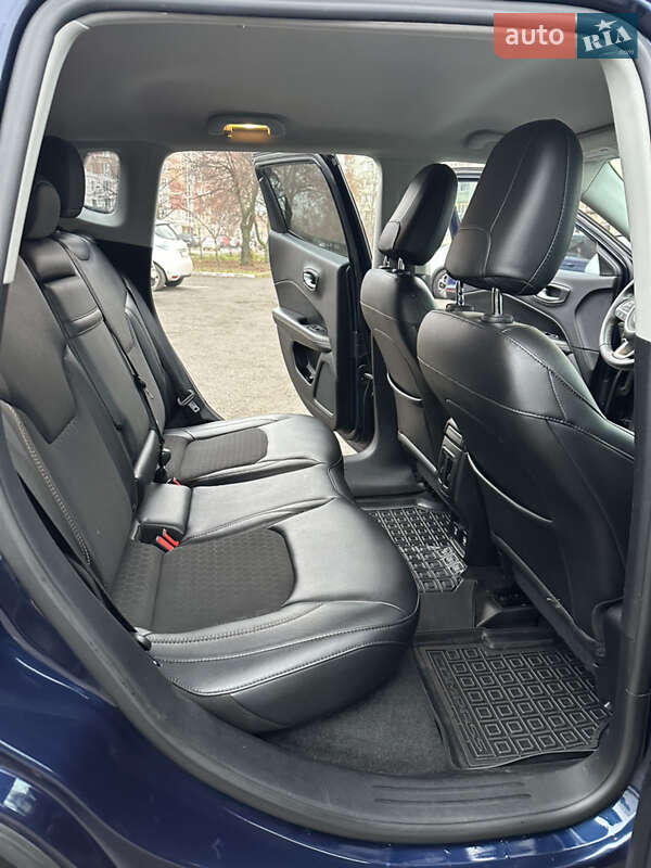 Внедорожник / Кроссовер Jeep Compass 2017 в Полтаве