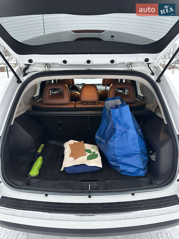 Внедорожник / Кроссовер Jeep Compass 2013 в Городке