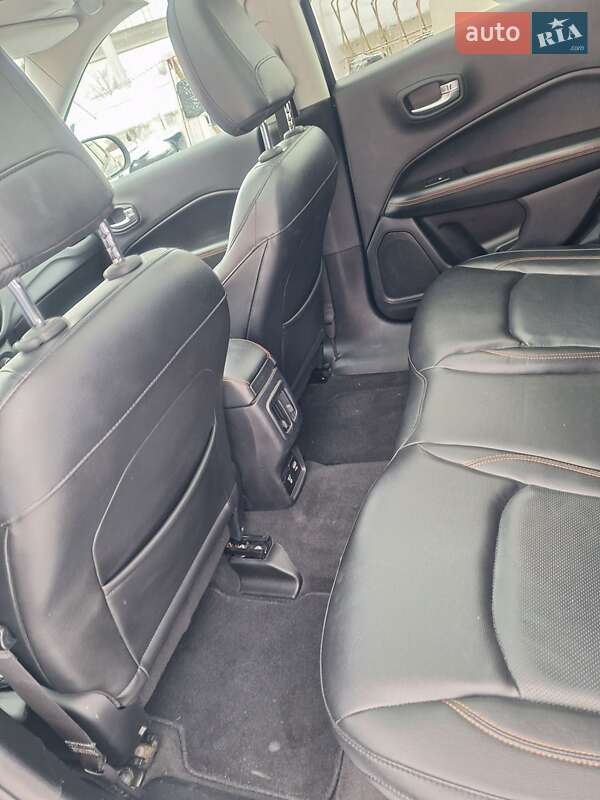 Внедорожник / Кроссовер Jeep Compass 2017 в Киеве фото 32 Внедорожник / Кроссовер Jeep Compass 2017 в Киеве