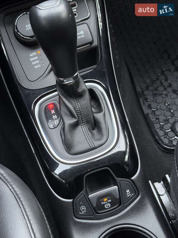 Внедорожник / Кроссовер Jeep Compass 2019 в Сумах