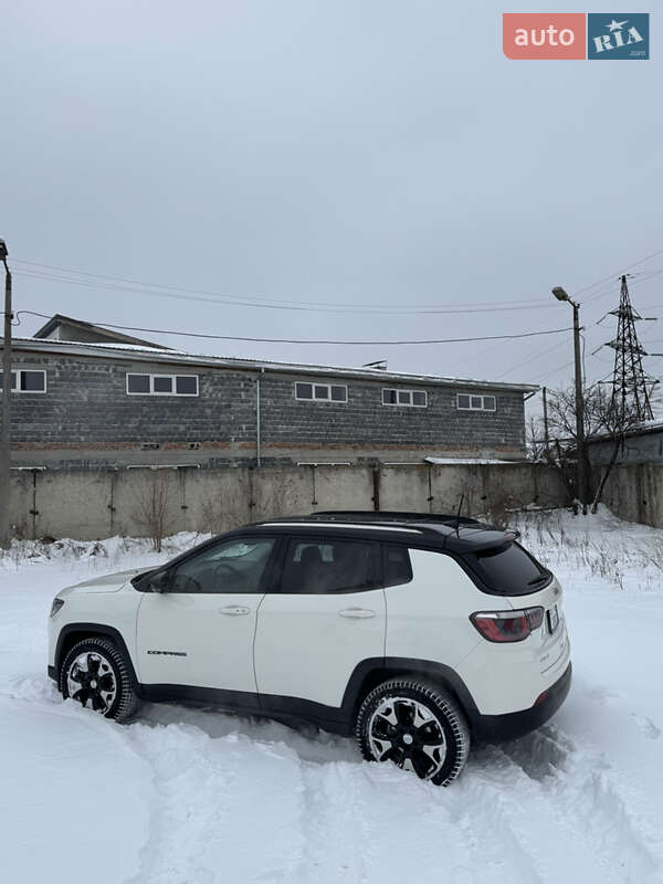 Внедорожник / Кроссовер Jeep Compass 2017 в Ивано-Франковске фото 3 Внедорожник / Кроссовер Jeep Compass 2017 в Ивано-Франковске