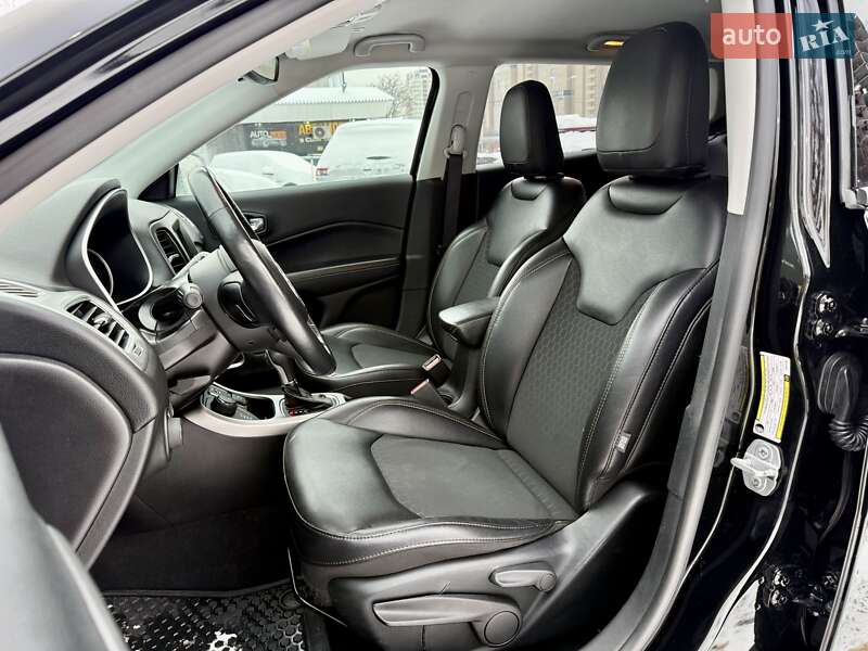 Внедорожник / Кроссовер Jeep Compass 2018 в Харькове