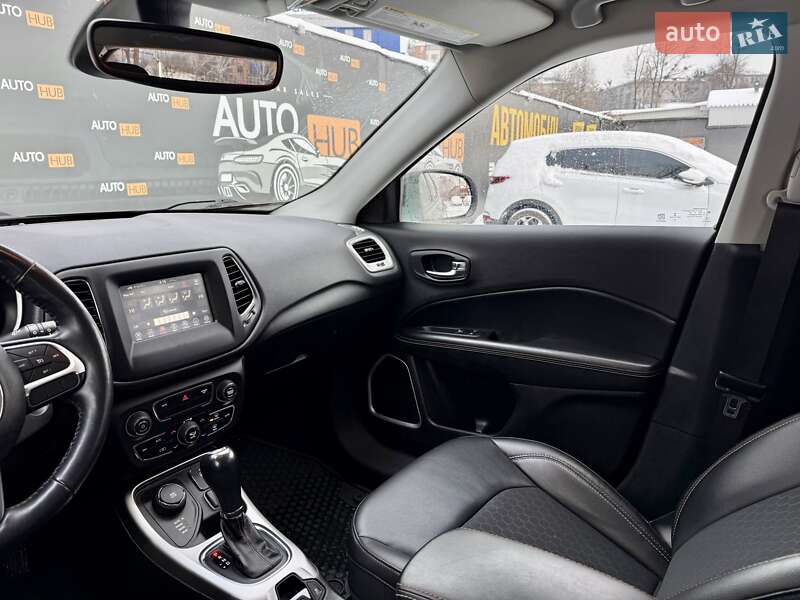 Внедорожник / Кроссовер Jeep Compass 2018 в Харькове