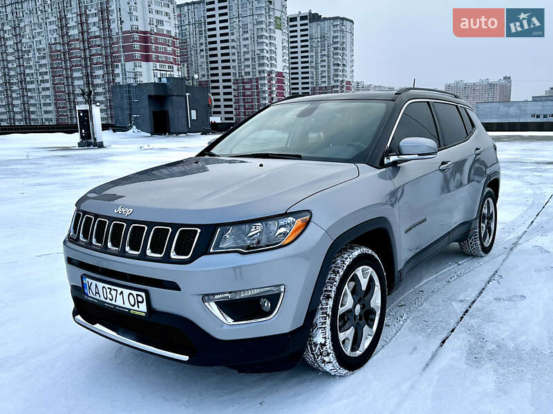 2019 Jeep Compass, VIN 3C4NJDCB6KT747468:plate — фото 1 (autoria)