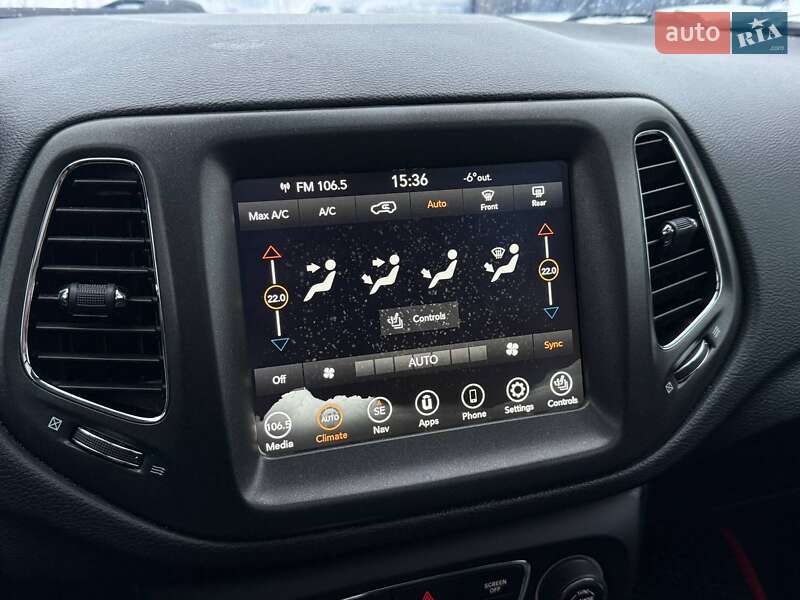 Внедорожник / Кроссовер Jeep Compass 2020 в Киеве