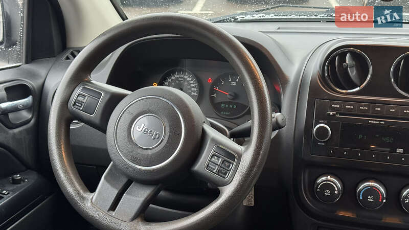 Внедорожник / Кроссовер Jeep Compass 2011 в Киеве