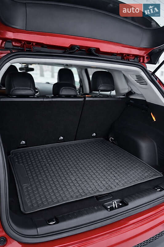 Внедорожник / Кроссовер Jeep Compass 2018 в Ромнах