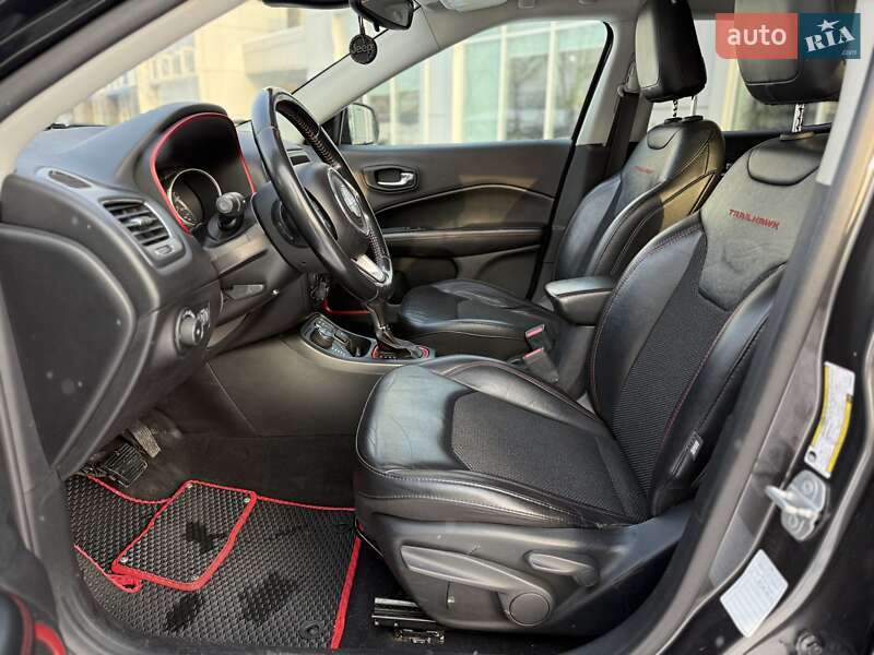 Внедорожник / Кроссовер Jeep Compass 2020 в Киеве