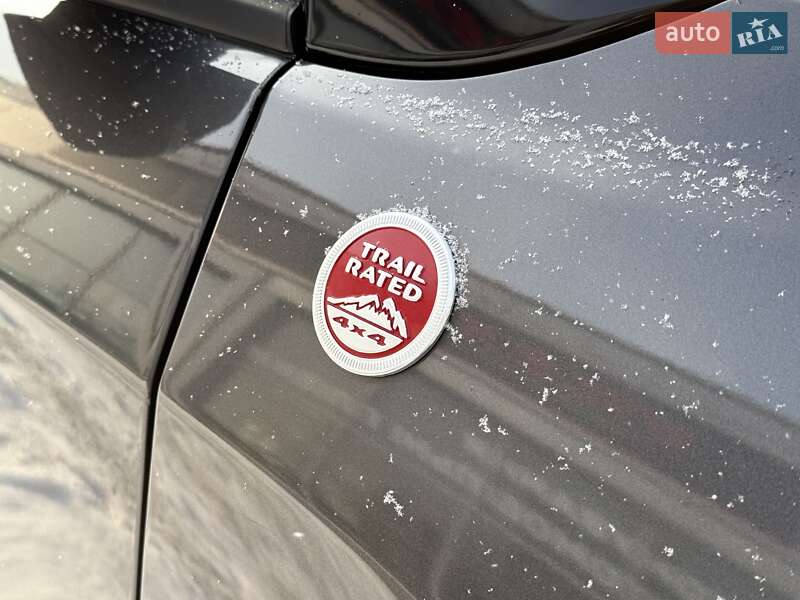 Внедорожник / Кроссовер Jeep Compass 2020 в Киеве