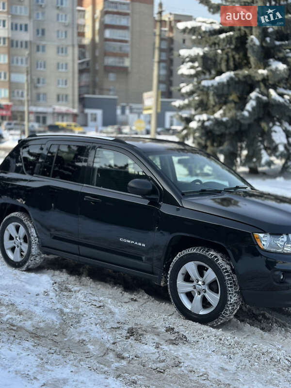 Внедорожник / Кроссовер Jeep Compass 2011 в Ивано-Франковске