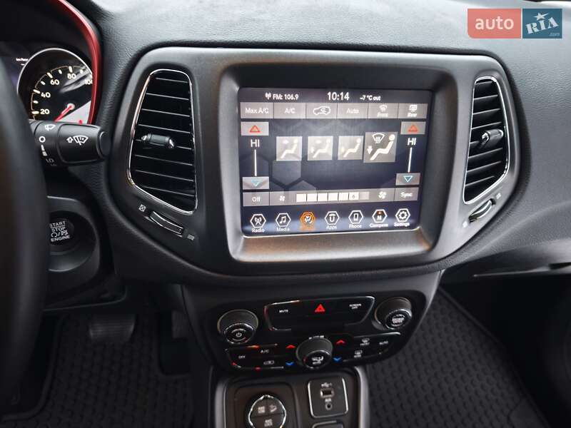 Внедорожник / Кроссовер Jeep Compass 2020 в Луцке