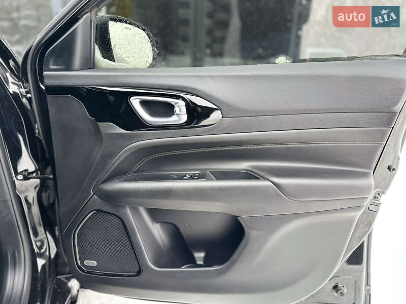 Внедорожник / Кроссовер Jeep Compass 2023 в Львове