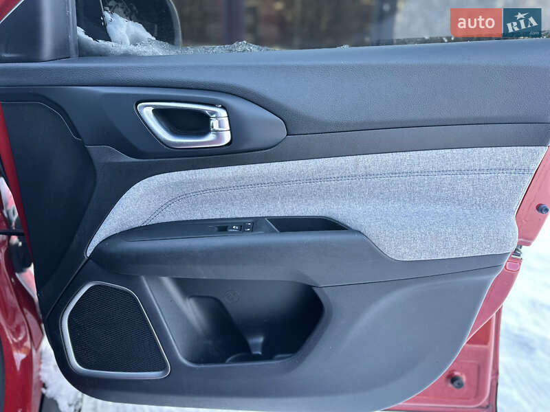 Внедорожник / Кроссовер Jeep Compass 2023 в Львове