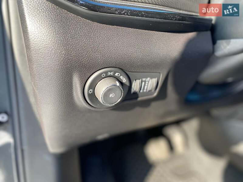 Внедорожник / Кроссовер Jeep Compass 2022 в Буче