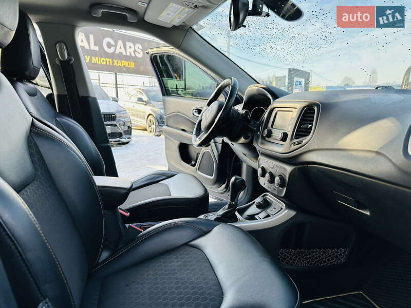 Позашляховик / Кросовер Jeep Compass 2017 в Харкові