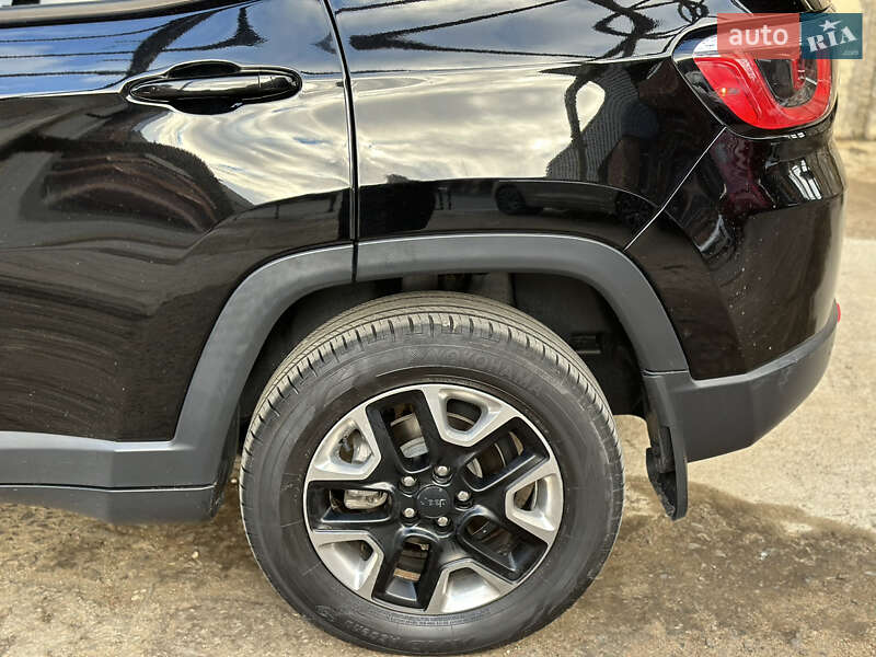 Позашляховик / Кросовер Jeep Compass 2017 в Львові