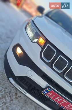Позашляховик / Кросовер Jeep Compass 2022 в Києві