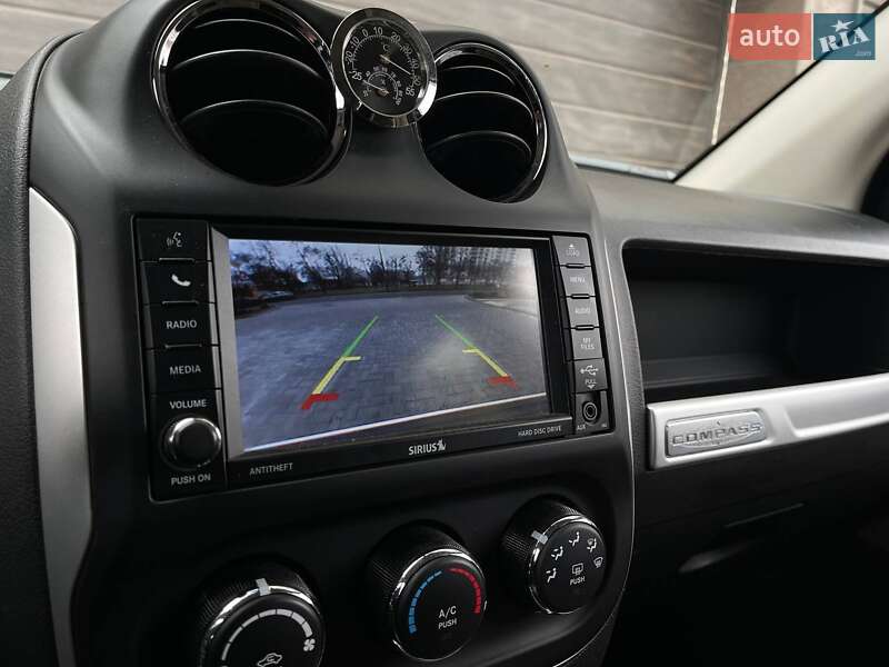 Внедорожник / Кроссовер Jeep Compass 2013 в Николаеве