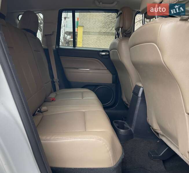 Внедорожник / Кроссовер Jeep Compass 2013 в Николаеве