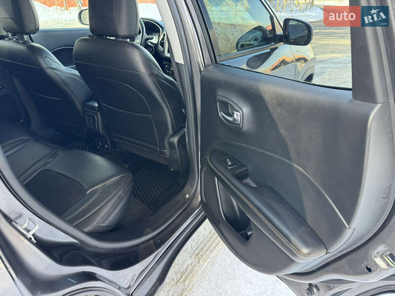 Внедорожник / Кроссовер Jeep Compass 2018 в Хмельницком фото 37 Внедорожник / Кроссовер Jeep Compass 2018 в Хмельницком